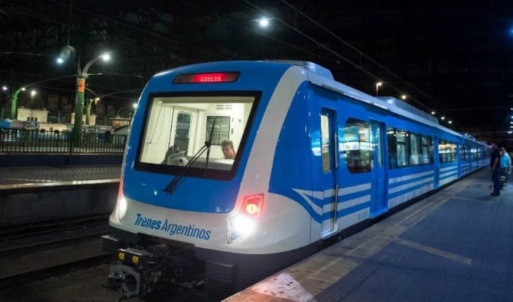 Para el servicio de trenes se tiene previsto que el incremento pueda ser del 100 por ciento. Para el servicio de trenes se tiene previsto que el incremento pueda ser del 100 por ciento.