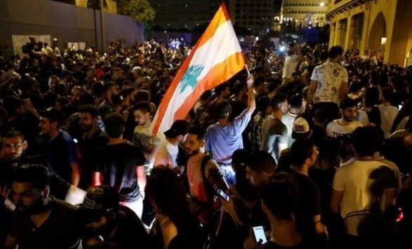 Canciller libanés defiende al Gobierno ante las protestas. Canciller libanés defiende al Gobierno ante las protestas.