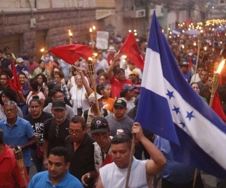 Honduras: 10 años de golpes y neoliberalismo. Honduras: 10 años de golpes y neoliberalismo.
