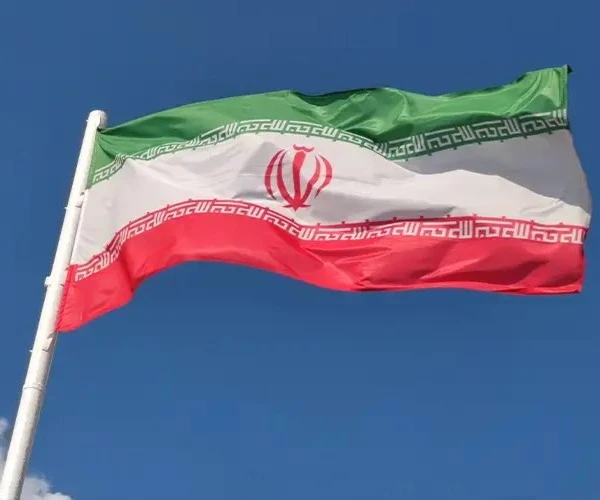 Irán desmintió una supuesta operación terrestre iraní en la región del kurdistán iraquí. Irán desmintió una supuesta operación terrestre iraní en la región del kurdistán iraquí.