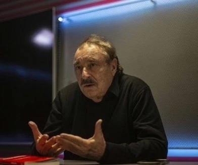 Ignacio Ramonet: Hay una crisis de la verdad y la información Ignacio Ramonet: Hay una crisis de la verdad y la información