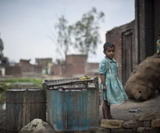 Miseria creciente en el horizonte global. Miseria creciente en el horizonte global.
