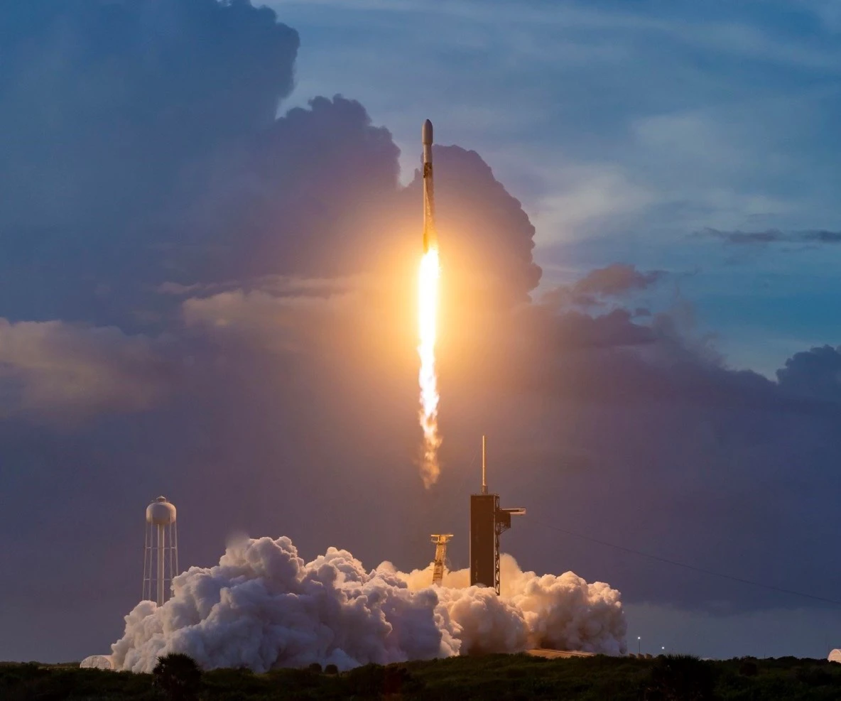 El turismo espacial de SpaceX y Virgin Galactic podría agotar la capa de ozono, indican investigadores El turismo espacial de SpaceX y Virgin Galactic podría agotar la capa de ozono, indican investigadores
