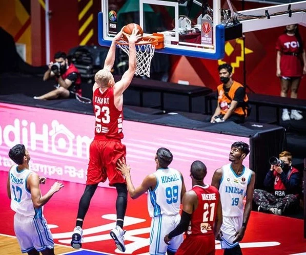 Líbano avanza invicto a cuartos de final en baloncesto asiático Líbano avanza invicto a cuartos de final en baloncesto asiático