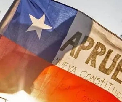 La Nueva Constitución de Chile en el contexto latinoamericano y mundial. La Nueva Constitución de Chile en el contexto latinoamericano y mundial.
