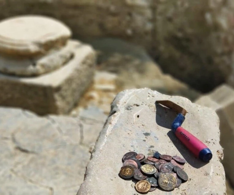 En unas termas romanas encontraron un tesoro "único en el Mediterráneo". Foto de EFE En unas termas romanas encontraron un tesoro "único en el Mediterráneo". Foto de EFE