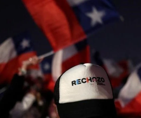Chilenos a favor del "Rechazo" (Foto: Reuters) Chilenos a favor del "Rechazo" (Foto: Reuters)