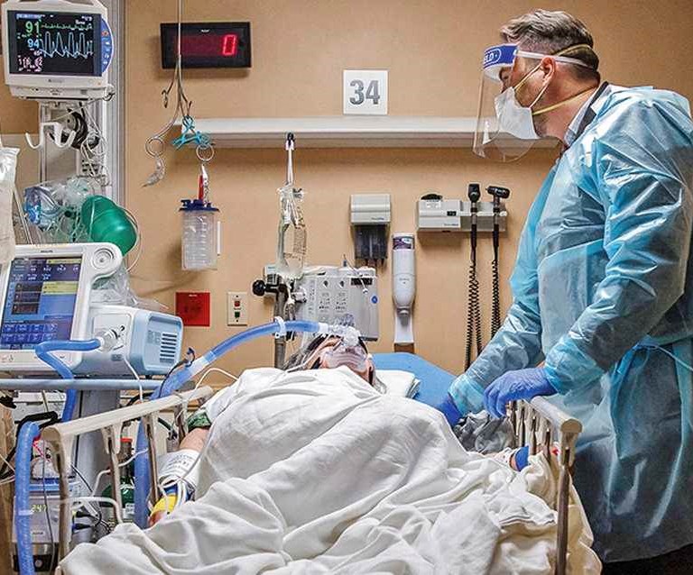 Es evidente que Estados Unidos se encuentra en medio de una nueva oleada de infecciones. Es evidente que Estados Unidos se encuentra en medio de una nueva oleada de infecciones.
