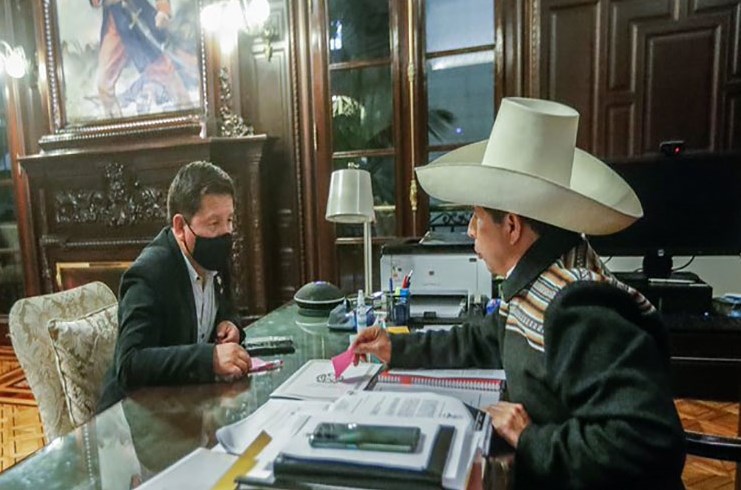 Presidente peruano respalda a primer ministro impugnado por oposición