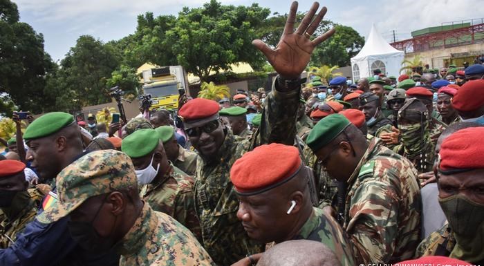 Suspenden membresía de Guinea de la CEDEAO