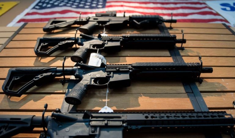 Lucha legal de México contra el criminal trasiego de armas desde EEUU