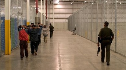 Corte Suprema de EE.UU. propicia duro revés a migrantes detenidos