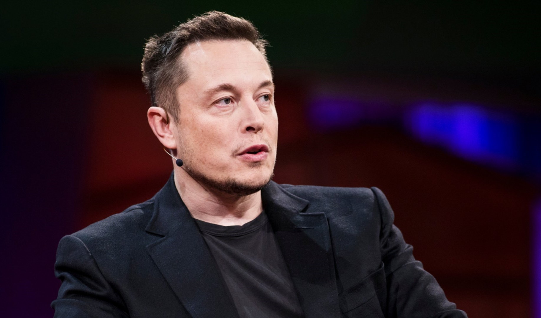 Elon Musk reafirma su intención de recortar un 10% el personal de Tesla