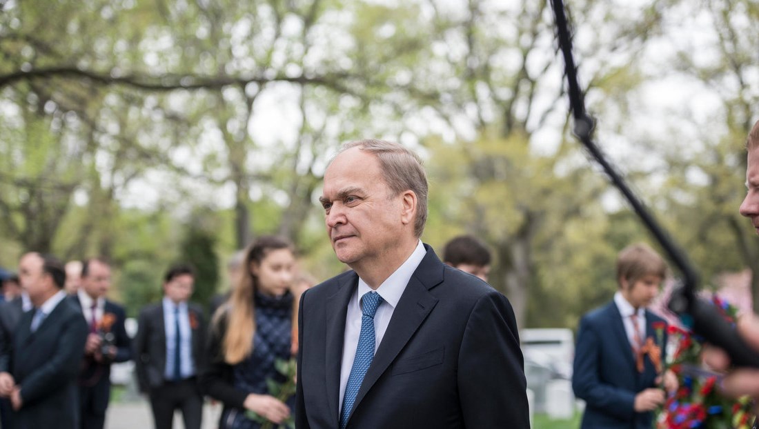 Recibe embajador ruso en EE.UU carta instandolo a condenar acciones de Putin
