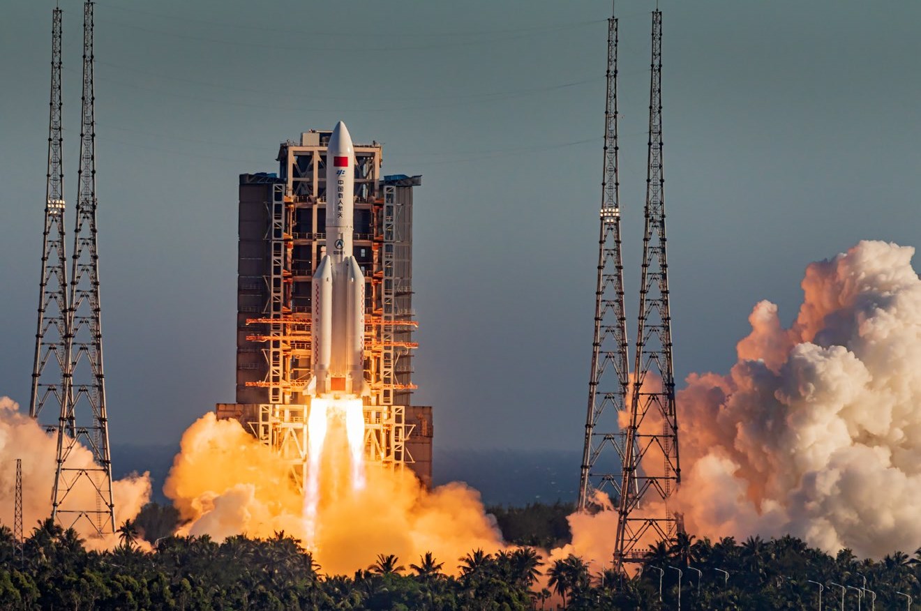 China prepara sus naves para enviar turistas al espacio