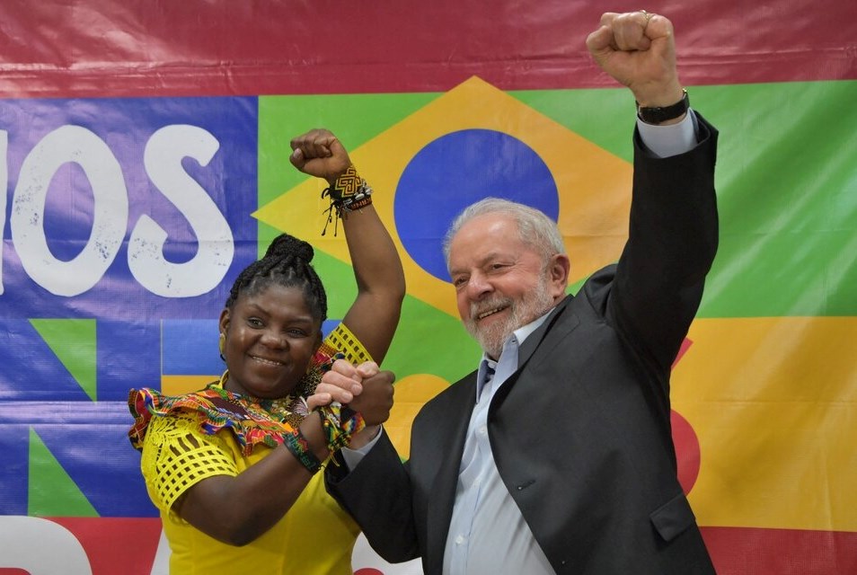 La vicepresidenta electa de Colombia visitó al candidato favorito de Brasil.