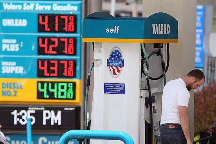 Los estadounidenses  pueden culpar a Biden por los altos precios de la energía