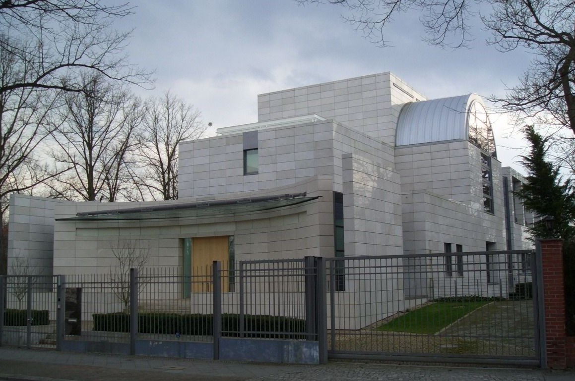 Alemania convoca a embajador iraní 
