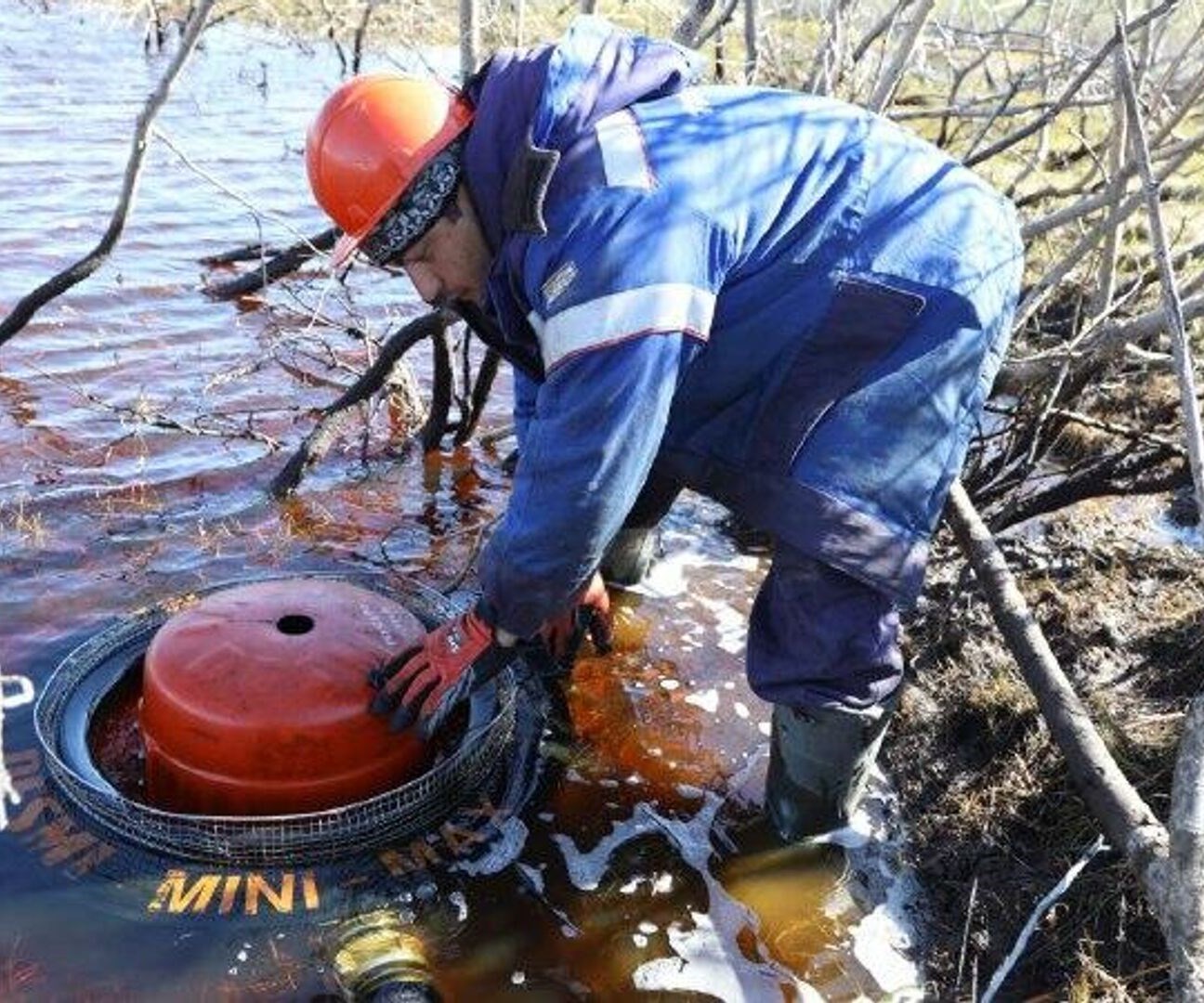 Siberia sufre afectaciones por derrame de 60 metros cúbicos de crudo Siberia sufre afectaciones por derrame de 60 metros cúbicos de crudo