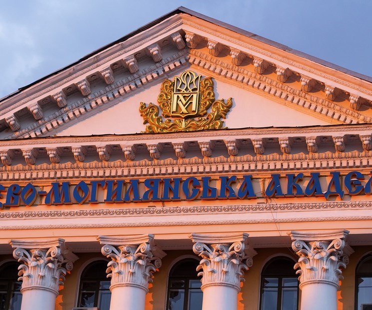 Ucrania propone la prohibición del idioma ruso de las universidades Ucrania propone la prohibición del idioma ruso de las universidades