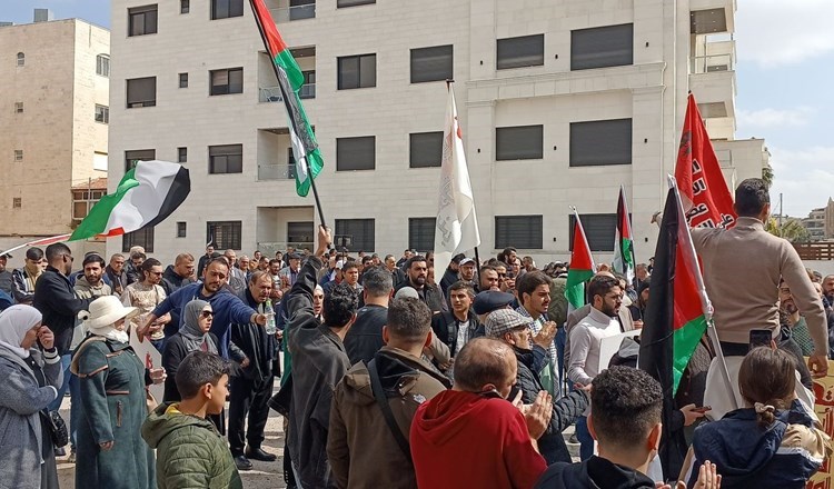 Protestan en Jordania contra los crímenes de la ocupación Naplusa