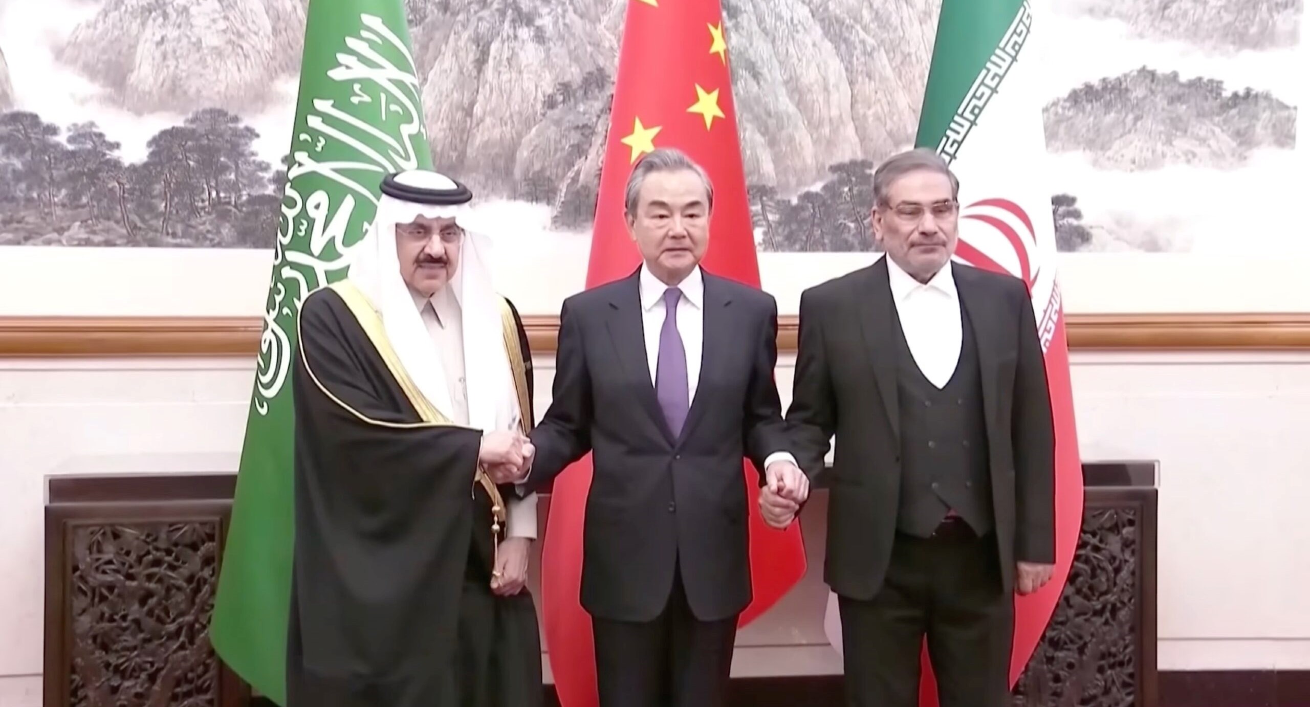 A medida que la influencia de EE.UU. se desvanece, la de China crece